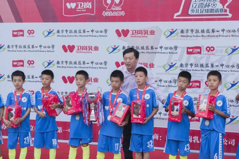 招募足球队,少儿篮球赛招募