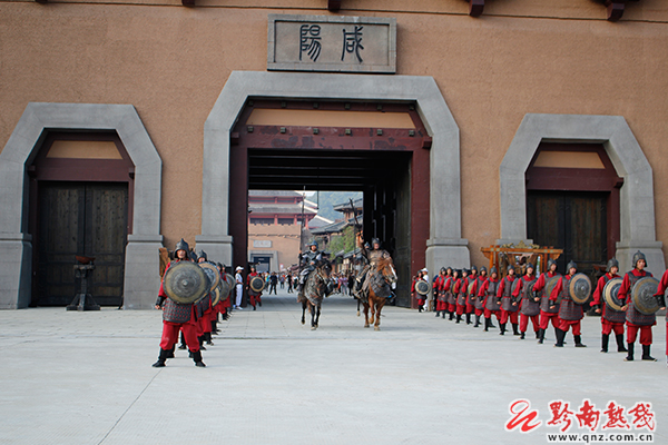 黔南州第十三届旅发大会嘉宾走进都匀开启“穿越之旅”