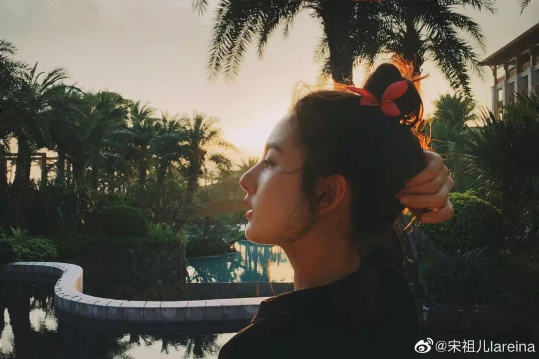 杨幂带货新成就,杨幂被称之为带货王