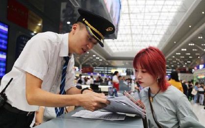 李连杰全国武术大会,全国第一届武术大赛李连杰