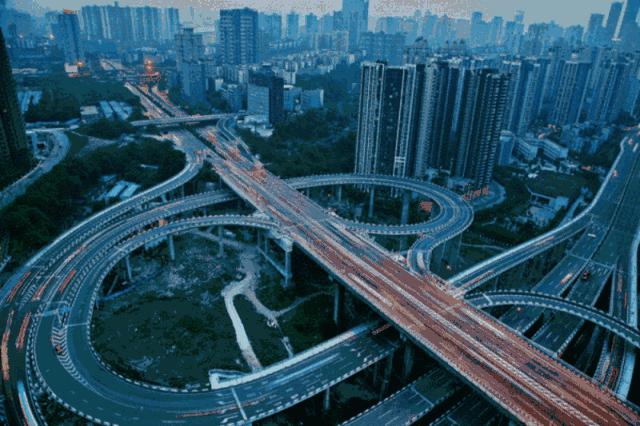 现在郑州越来越美,未来一个月的郑州长这样