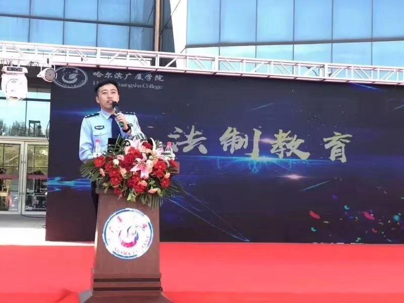 电信诈骗套路多擦亮眼睛防上当,警察揭秘电信诈骗