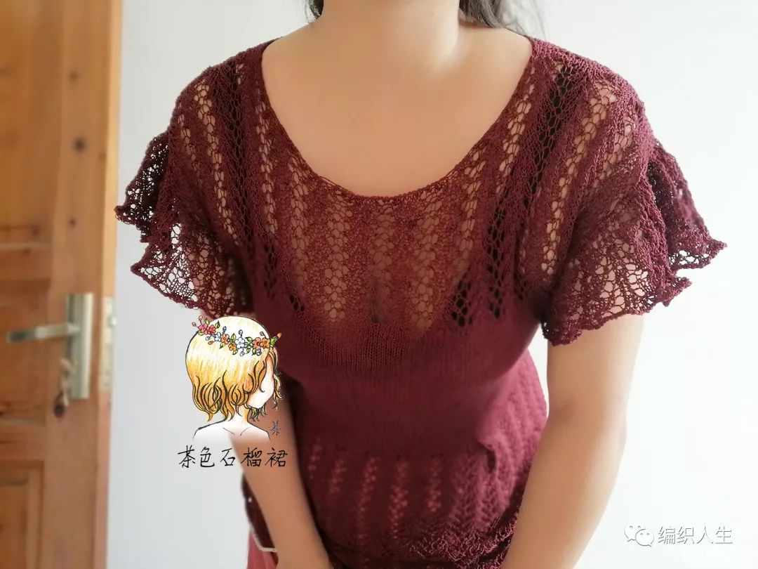 红酒：前短后长的女士棒针蝴蝶袖蕾丝长裙（附图解）