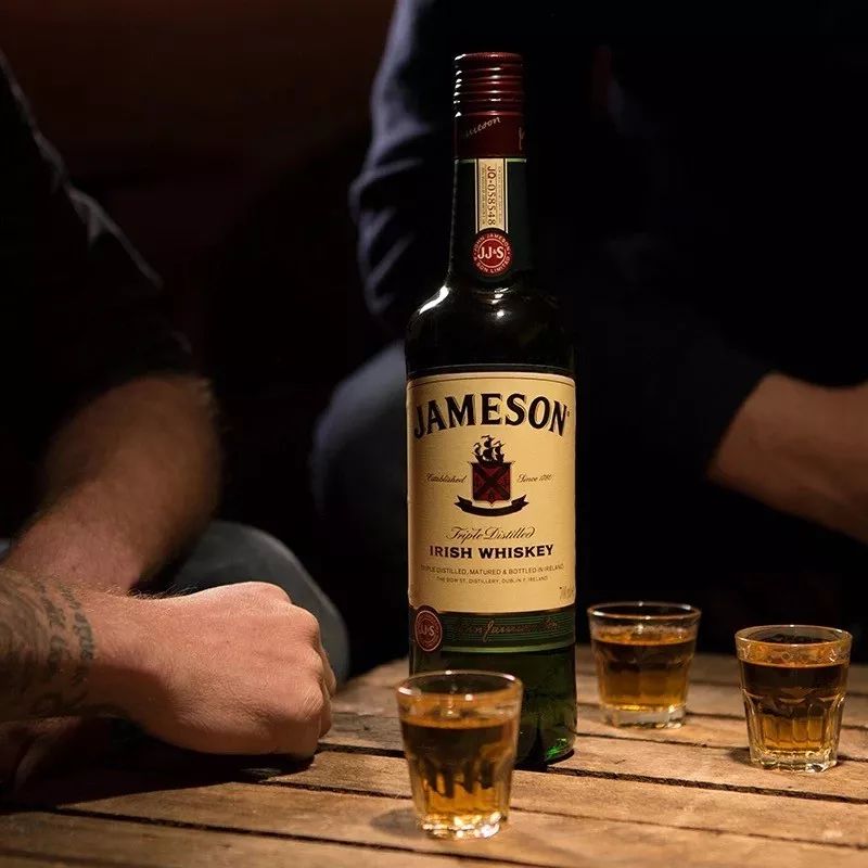 LEON宠粉福利：Jameson尊美醇威士忌免费请你喝