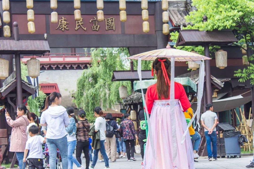 美到窒息的光影秀,美到极致烟花视频