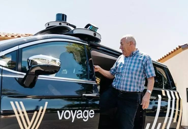 智能网联汽车周报,9月第三周|上海嘉定与上汽、华为等推全球首个5G聪颖交通，吉利、江淮等获首批长三角智能网联汽车测试牌照