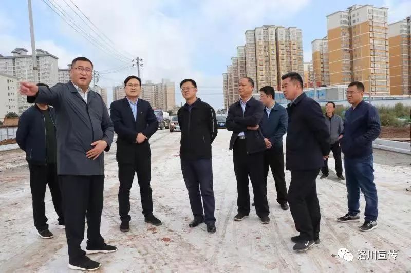 县领导调研工业园区基础设施建设,县长调研重点工业项目