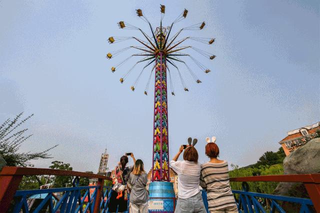 鏉窞鐑傝嫻鏋滀箰鍥拰瀹嬪煄鍝釜濂界帺,瀹嬪煄鏉窞涔愬洯灏栧彨涔嬫梾