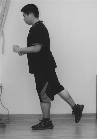 公认最有效矫正假胯宽操,假胯宽快速消除的方法视频