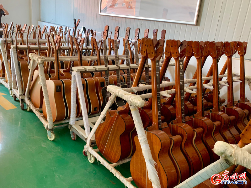 新中国从这里走来内容简介,新中国从这里走来遵义