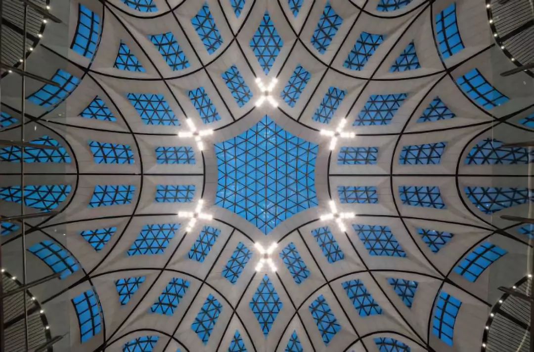 太赞了！机场也可以这么美