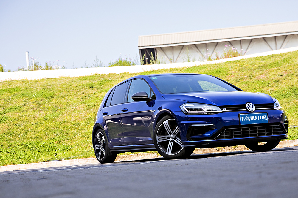 7.5代高尔夫r-line第一视角试驾,7代高尔夫r第一视角