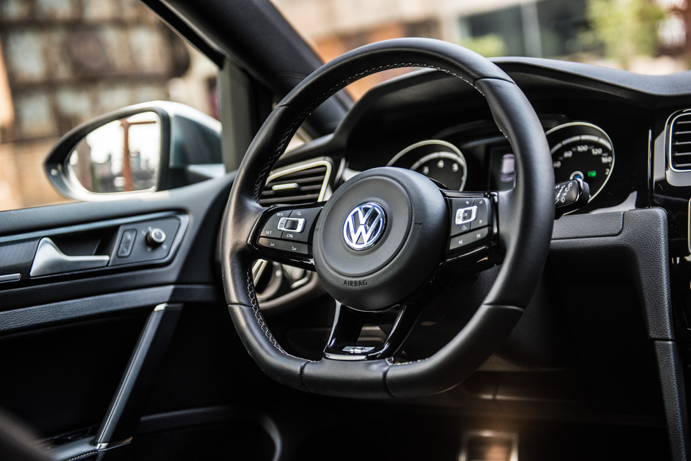 7.5代高尔夫r-line第一视角试驾,7代高尔夫r第一视角