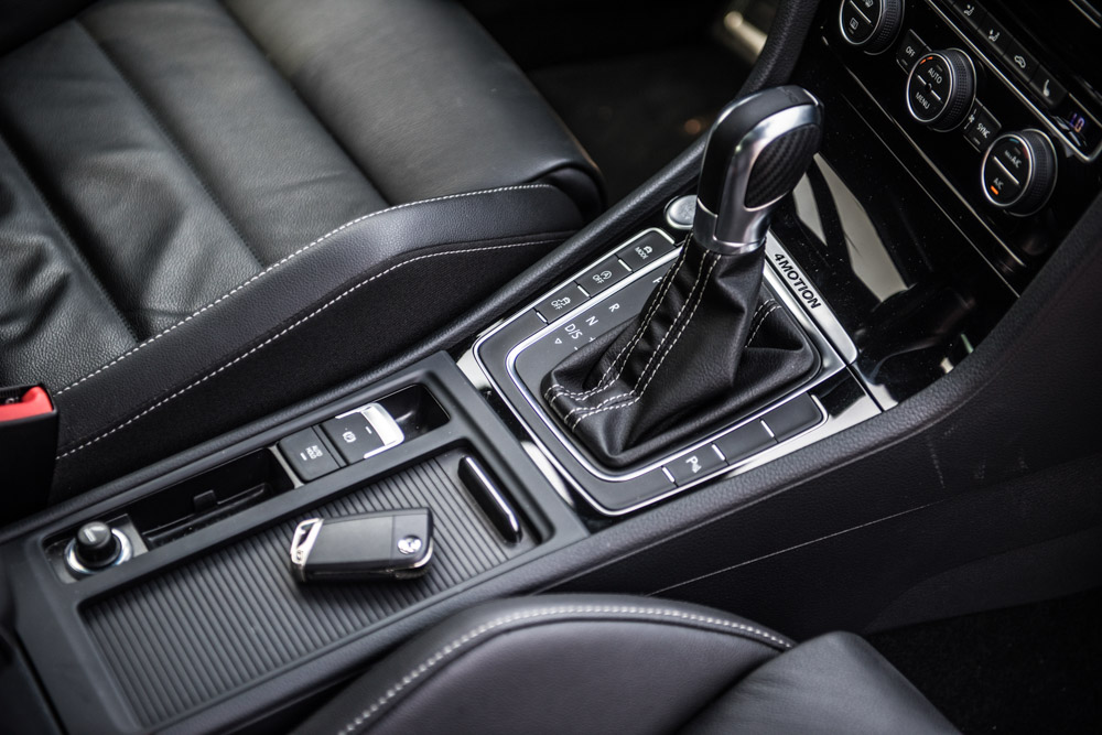 7.5代高尔夫r-line第一视角试驾,7代高尔夫r第一视角