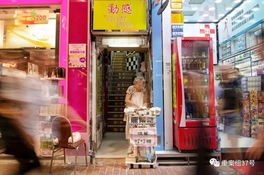 香港街头深情演唱者,香港街头艺人靓声歌曲