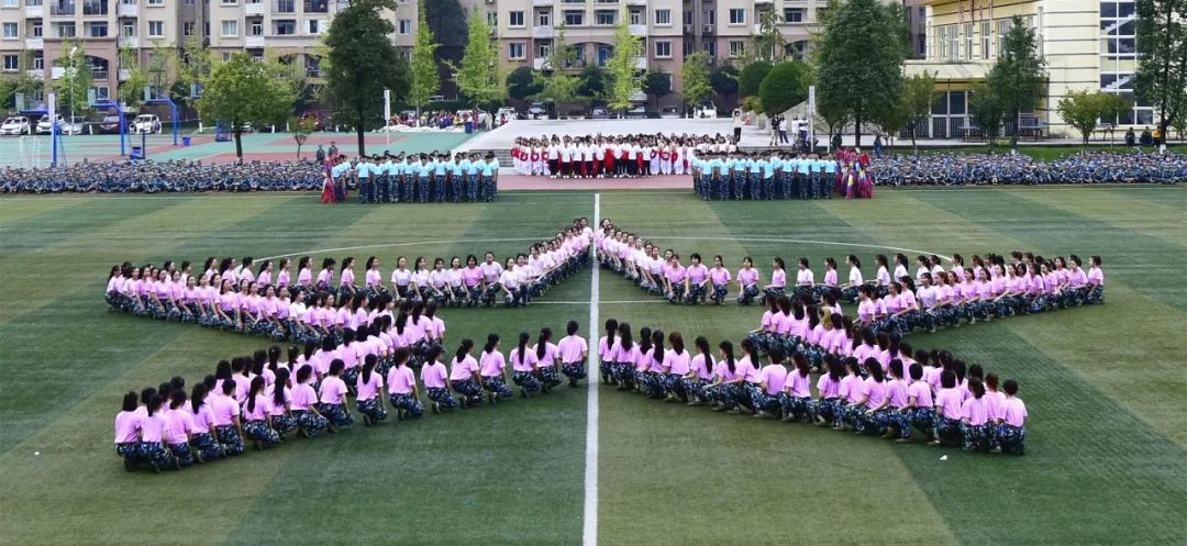 五星红旗同框感受,与五星红旗相遇