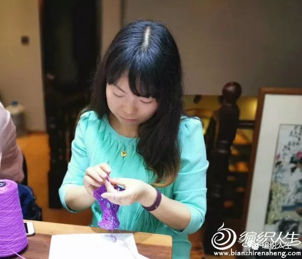 五星红旗手工编织视频,编织五星红旗的视频