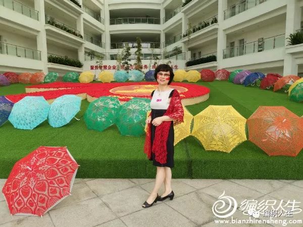 五星红旗手工编织视频,编织五星红旗的视频