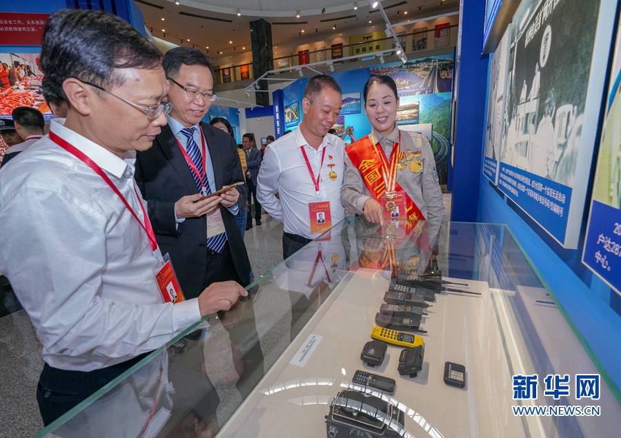 新中国成立70周年巡礼福建,福建庆祝建党100周年暨颁奖晚会