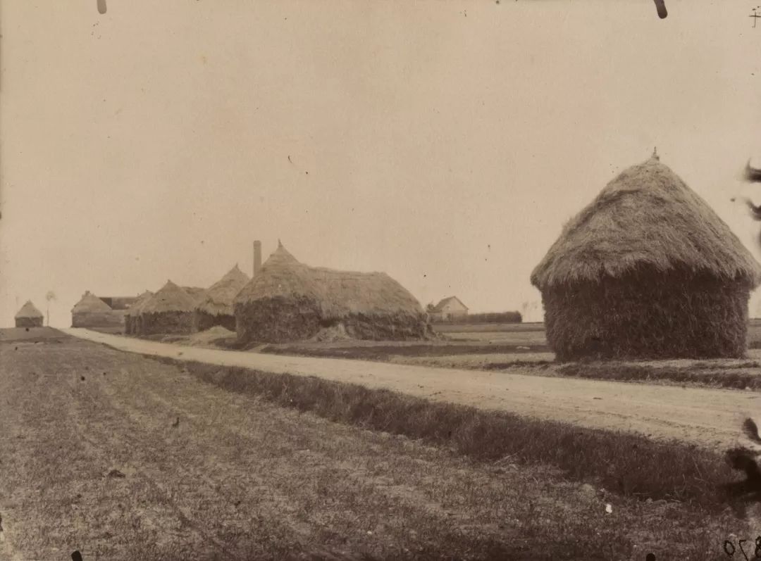 怎样在朋友圈晒自己的美照,假期出游美照秘诀