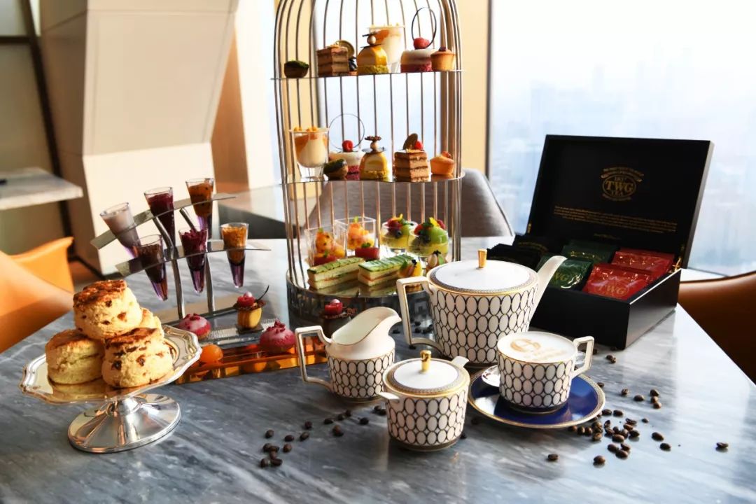 应天大街888号金鹰世界,建邺区应天大街888号