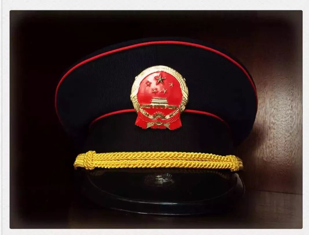 【壮丽70年，巾帼绽风采】龚丽群：不忘初心、笃定前行，当一名堂堂正正的人民法官