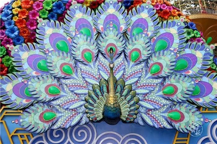 国庆七彩云南彩车,2019年国庆彩车寓意