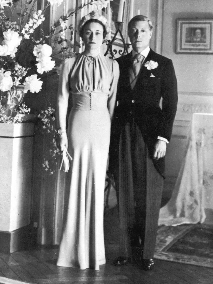 鐭笐鑳栭粦鐢风敓鎬庝箞閫嗚,鐭儢榛戠殑鐢风敓鎬庝箞閫嗚