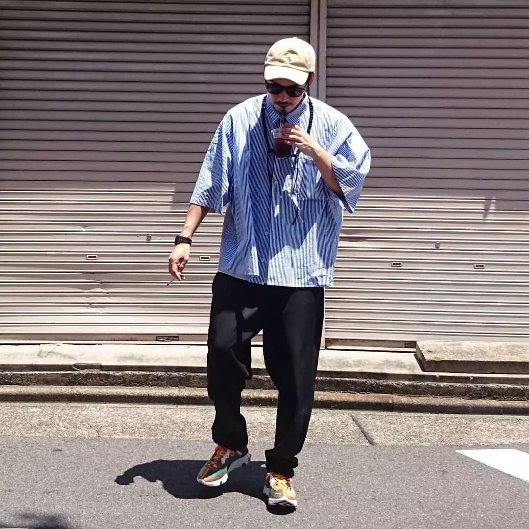 鐭笐鑳栭粦鐢风敓鎬庝箞閫嗚,鐭儢榛戠殑鐢风敓鎬庝箞閫嗚