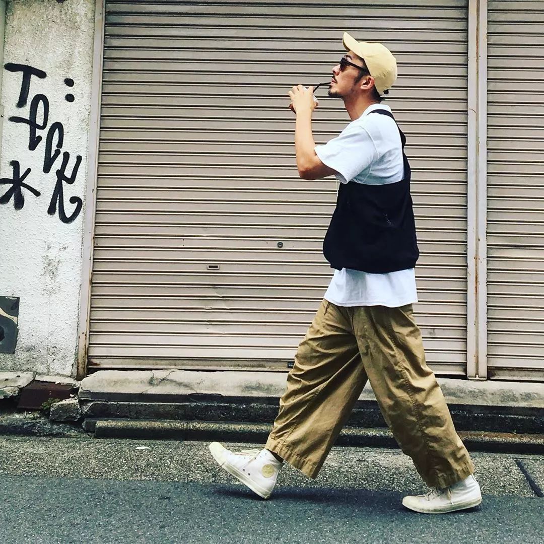 鐭笐鑳栭粦鐢风敓鎬庝箞閫嗚,鐭儢榛戠殑鐢风敓鎬庝箞閫嗚