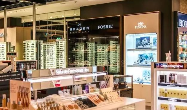 “我们只骗中国人，他们人傻钱多”，国外商家黑坑大曝光