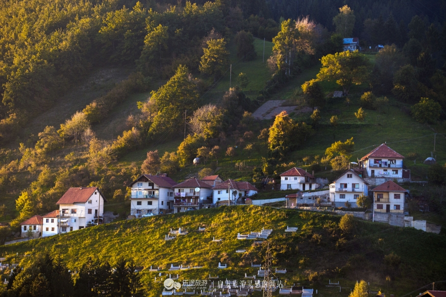 秋色中的塞尔维亚难忘的天然画廊