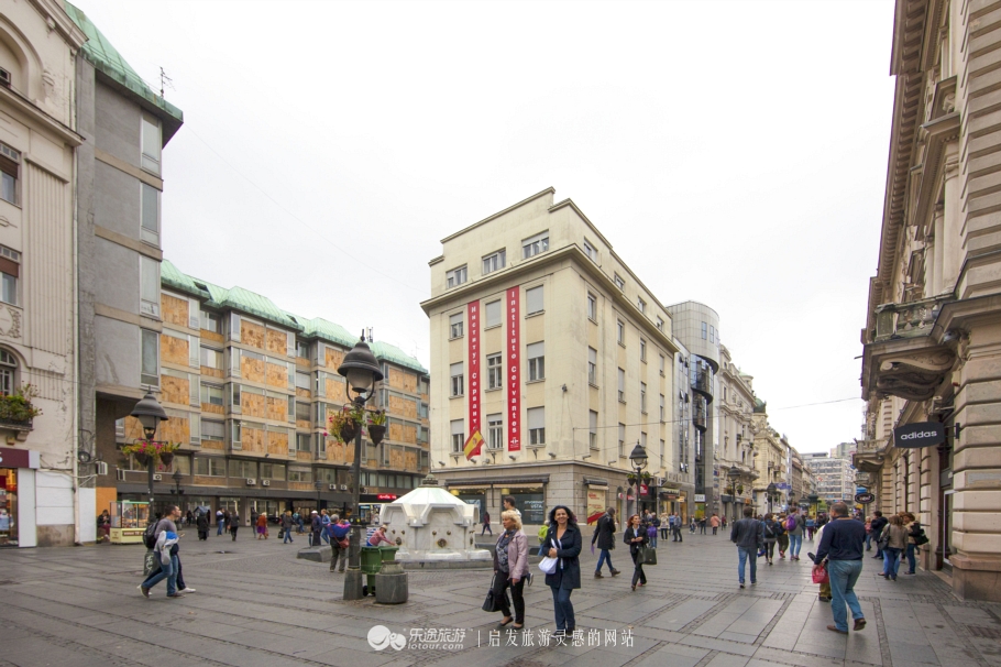 秋色中的塞尔维亚难忘的天然画廊