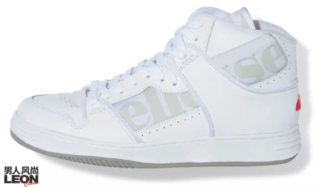 怎么也抢不到的白椰子鞋，到底有什么魔力？