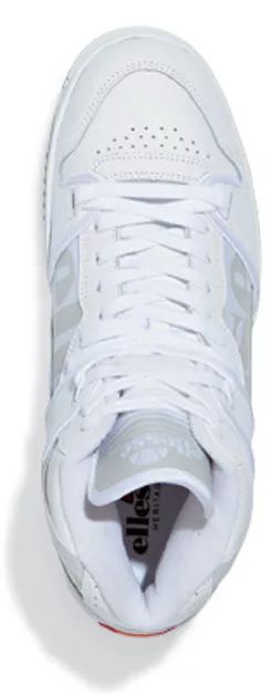 怎么也抢不到的白椰子鞋，到底有什么魔力？