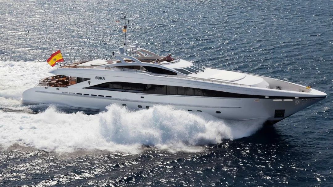 拥有一艘游艇一年需要多少钱,1000万美元豪华游艇