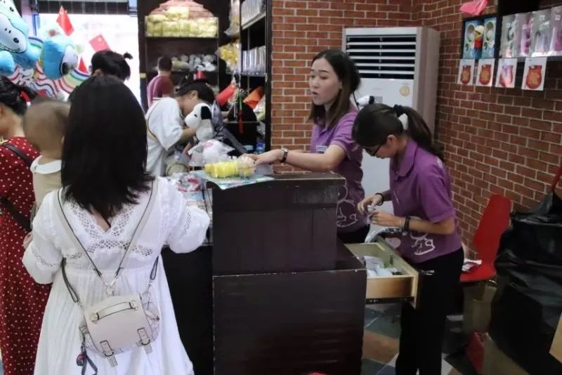 假日里，佛山的这些身影，最可爱！