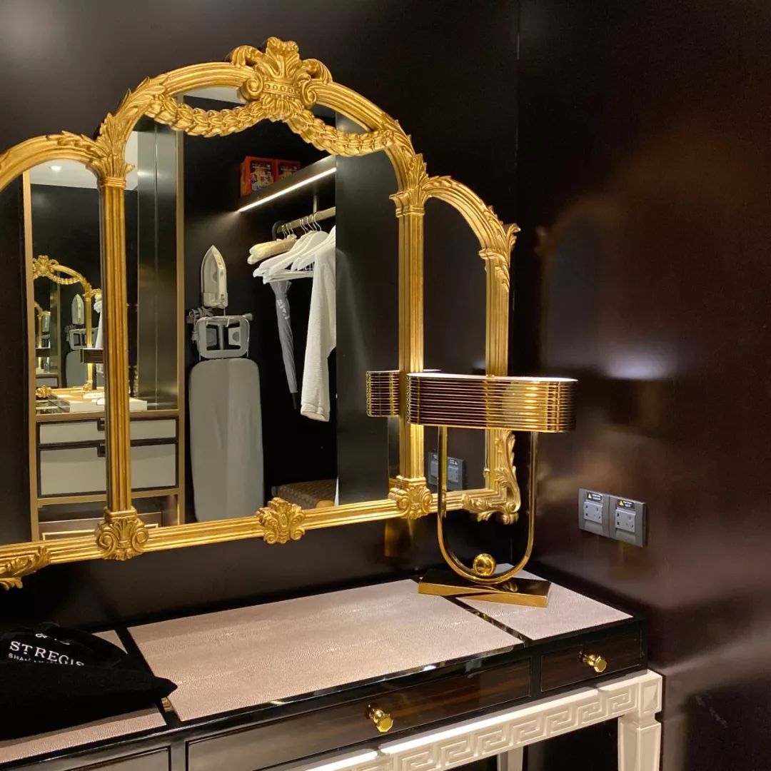 瑞吉上海,上海瑞吉入夜仪式