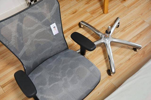 西昊m57和永艺mellet哪个椅子好,西昊vito和西昊m57vito哪个好