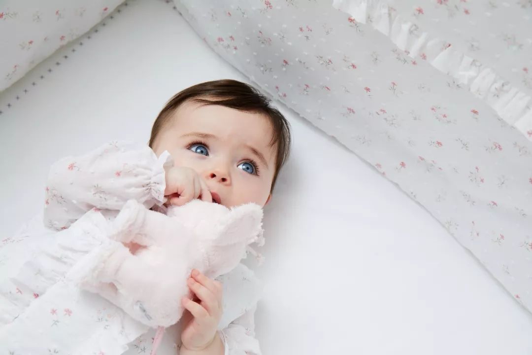 香奈儿亮点,香奈儿童装