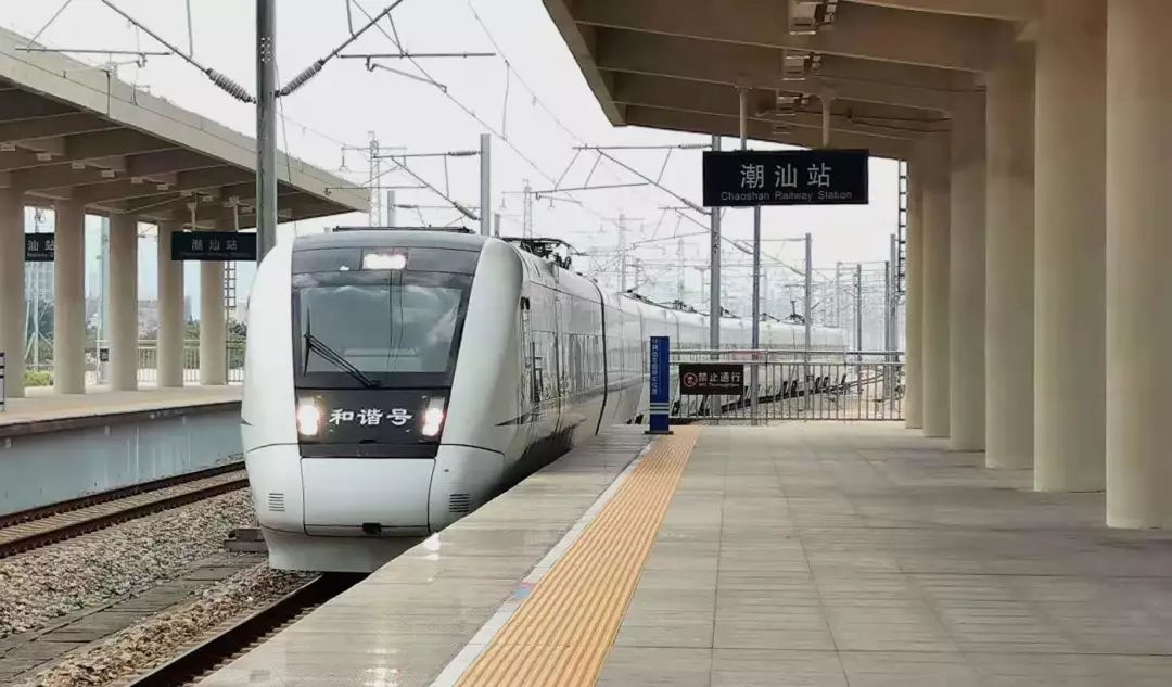 世界高铁发车,开往世界上最美风景的高铁