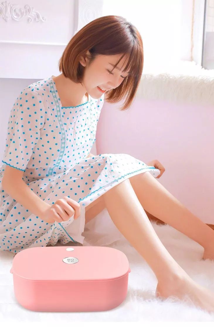 戴着又湿又冷的胸罩出门，简直是人生中最大的痛