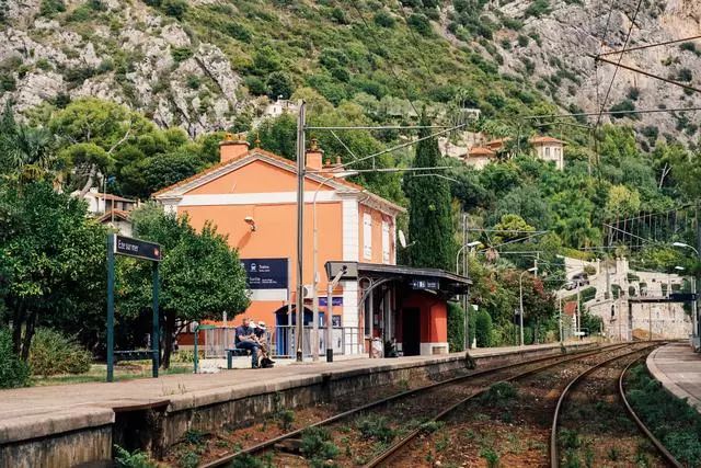 法国自驾游详细攻略,法国自驾全攻略