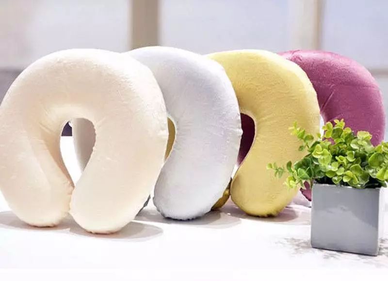 男孩午睡时腿麻倒地后又睡着,睡一觉桡神经损伤