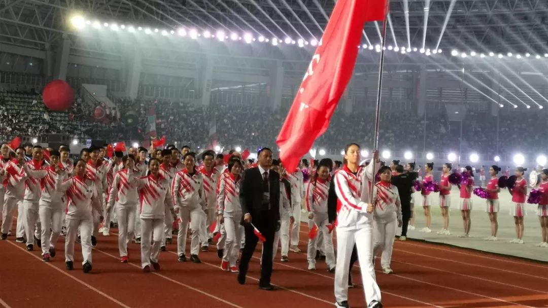 【体育】绍兴市九运会昨天开幕，诸暨7家单位、11人受表彰！