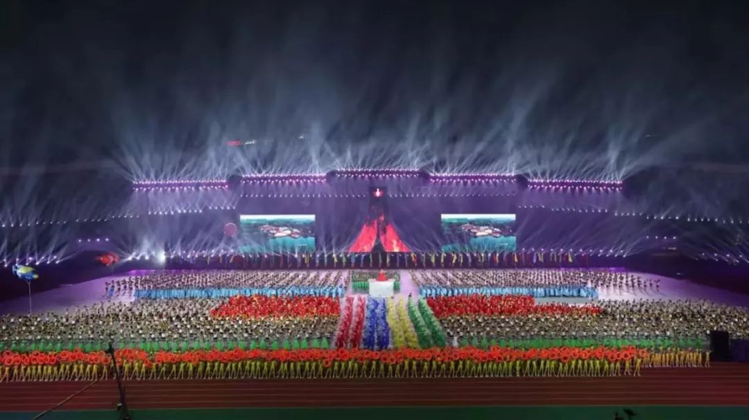 【体育】绍兴市九运会昨天开幕，诸暨7家单位、11人受表彰！