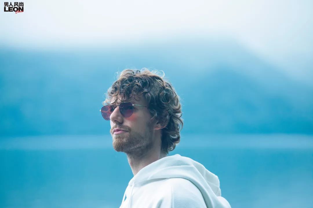 墨镜真的是什么季节都很百搭,适合四季的墨镜