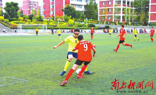 驰骋绿茵,2022年南充市青少年足球联赛