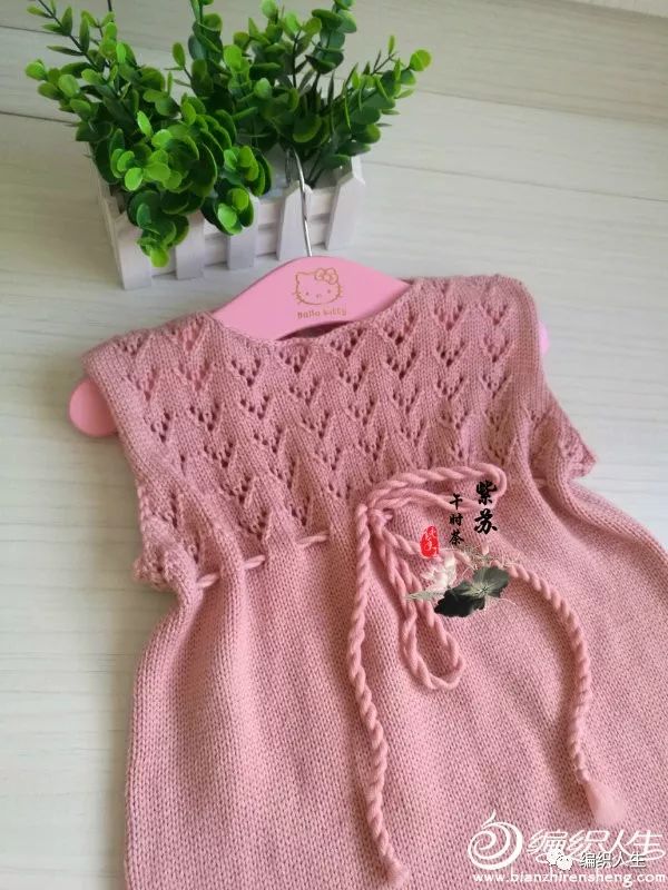 从下往上织的宝宝毛线背心裙教程,简单漂亮钩针宝宝背心裙
