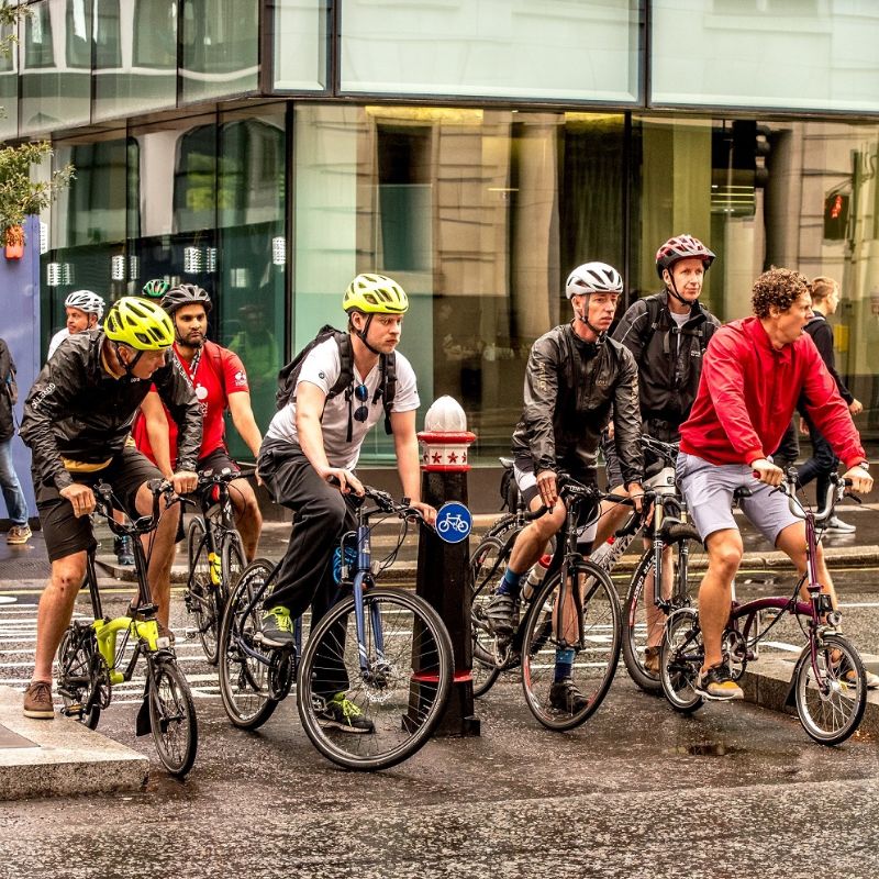 新手骑行一定要关注六件事,骑行小白该如何选择骑行装备